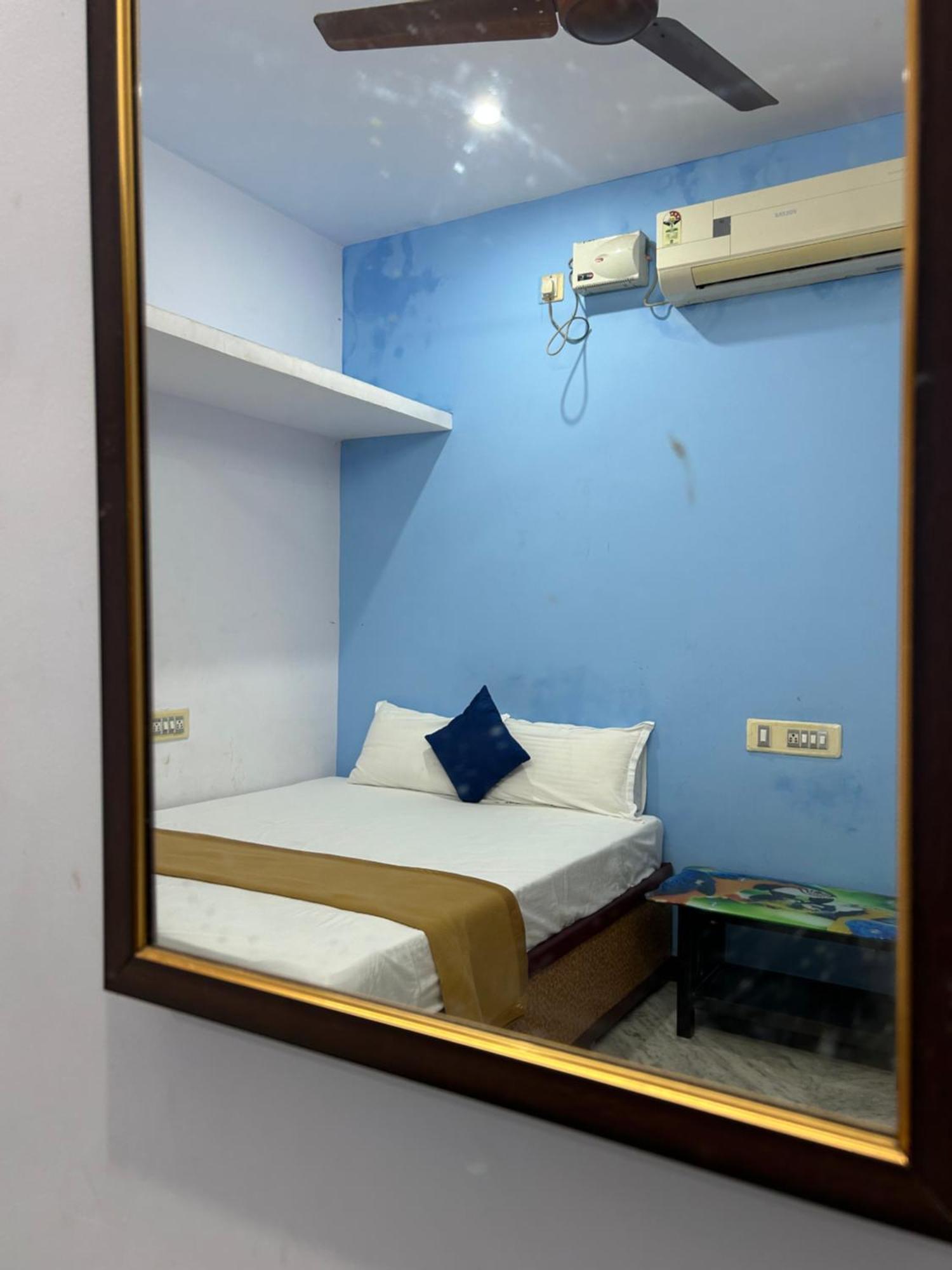 Dss Home Stay Just 500 Meter Girivalam Road Tiruvannāmalai Exteriör bild